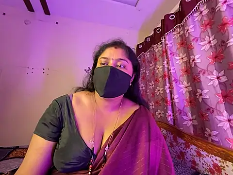 Chatroom XXX en direct de LouleyRanii