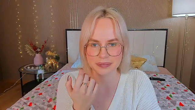 bellatip's Live XXX Chat