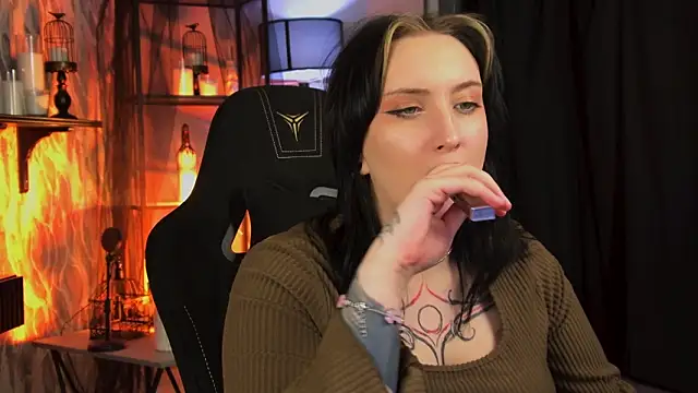 AsheLucker's Live XXX Chat