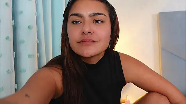 AshiaEkta1's Live XXX Chat