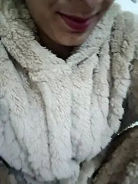 Khushi-Star's Live XXX Chat