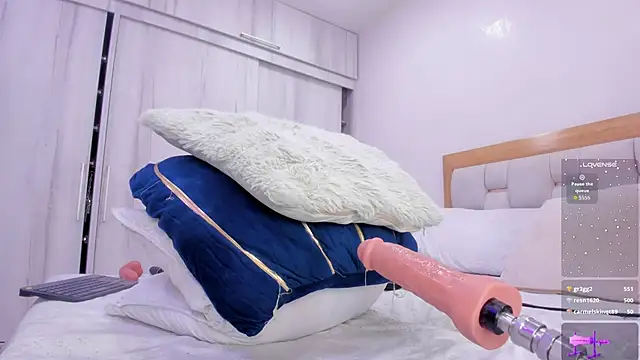 megan_rous_ – Naživo XXX chat