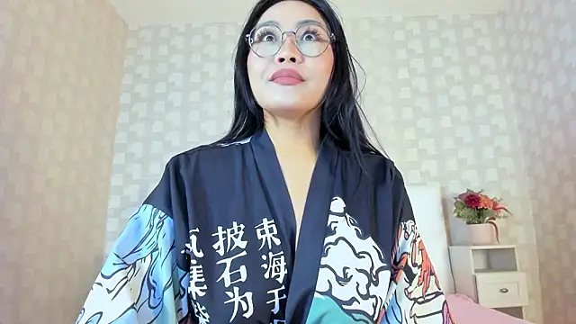 NatsumiHun's Live XXX Chat