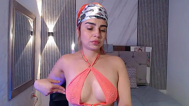 ashley__tylor 现场XXX聊天