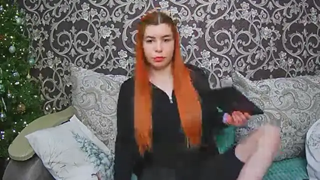 ElllaNuar's Live XXX Chat