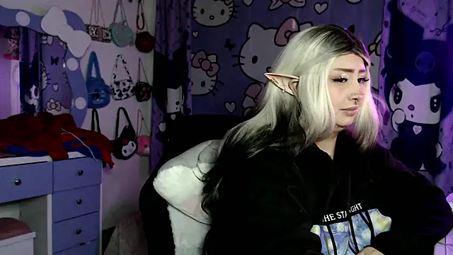 lussyevans24 现场XXX聊天