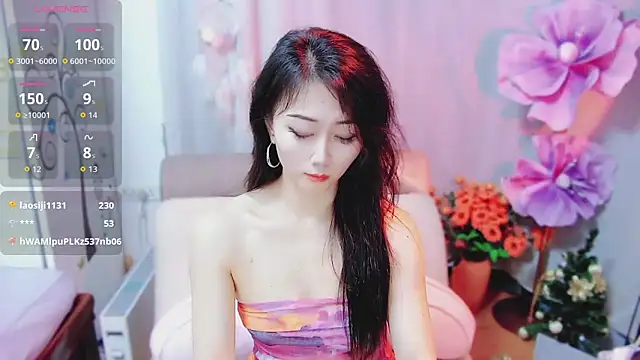 adelamiller's Live XXX Chat