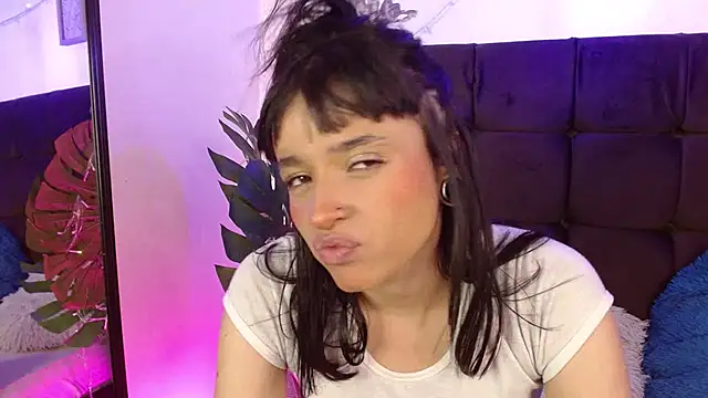 YessBoobs0 Live XXX Chat