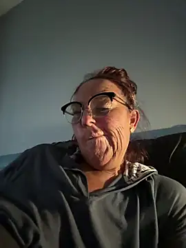 Chatroom XXX en direct de Angel-LinaX