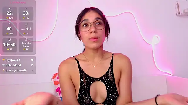 Jazmiin-'s Live XXX Chat