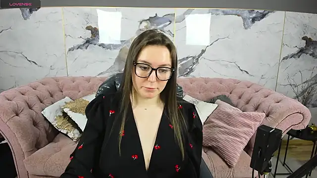 MoonlightLovee Adlı Modelin Canlı XXX Sohbeti