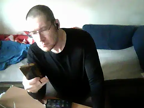 schmidtler35 – Naživo XXX chat