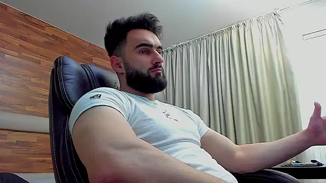 MicahLane's Live XXX Chat