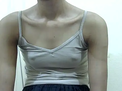 Anu_tiny Chat XXX live