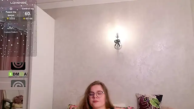 Chat XXX en directo de KellyKleine