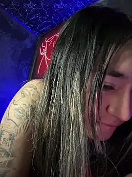 Sophie_LS Adlı Modelin Canlı XXX Sohbeti