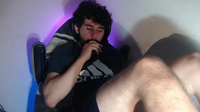 LuciferSantoryu Chat XXX in diretta