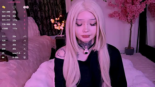 XXX chat uživo modela Lein_Bone