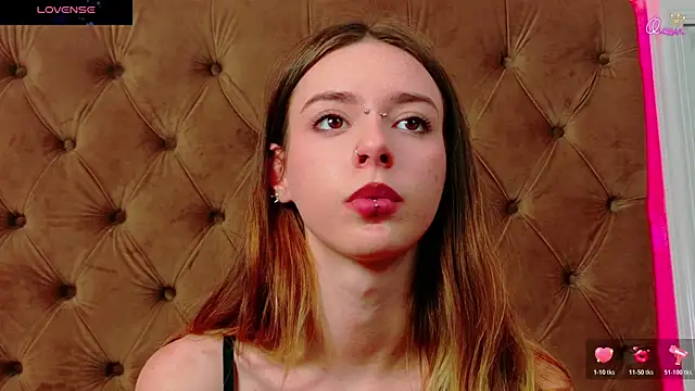 CoraVex's Webcam Show