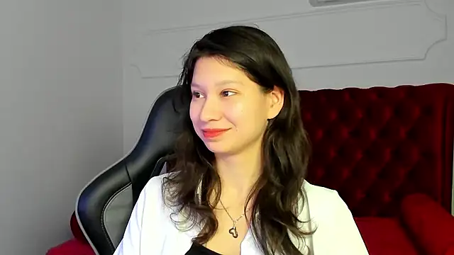 SaraDenars Adlı Modelin Canlı XXX Sohbeti