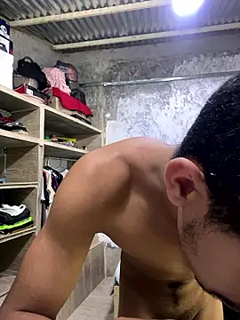 ikaro21's Webcam Show