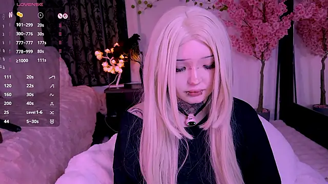 Lein_Bone Adlı Modelin Canlı XXX Sohbeti