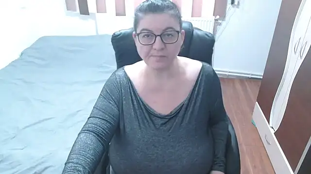 mayabbw50tits' Live XXX Chat