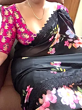 Živý XXX chat Roja-Telugu777