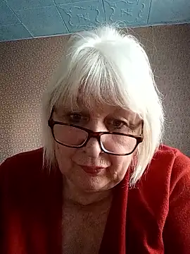 Alexia64231 élő XXX-chatje