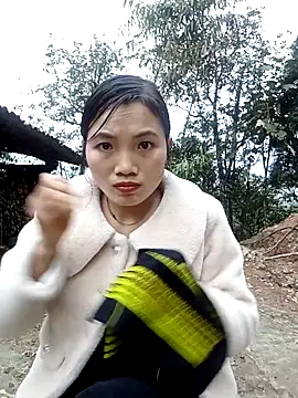 Онлайн чат XXX ngan-cute