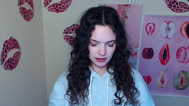 _SusieSu_'s Live XXX Chat