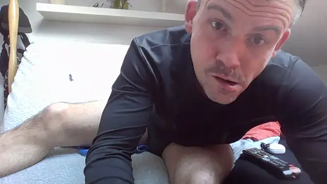 Chat XXX en directo de Cambitchboy