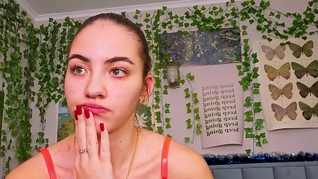 Fit_Brunette_ – Naživo XXX chat