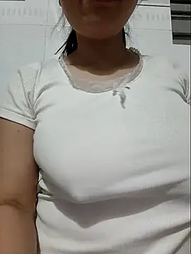 Shine_Mai's Webcam Show