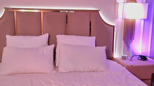 ArianaMelln Live XXX chat