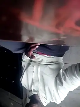 Redvodakcruz's Webcam Show