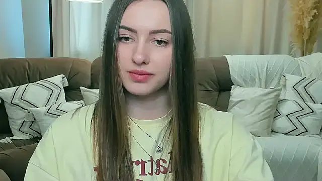 Онлайн чат XXX Christina_Enigma