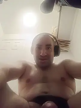 CumDumpPig83 Adlı Modelin Canlı XXX Sohbeti