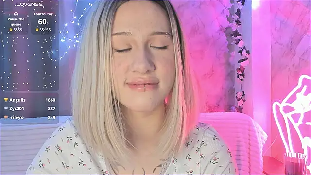 Necucubi02 Webcamshow