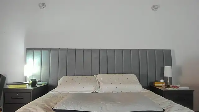 adriana71 Live XXX-Chat