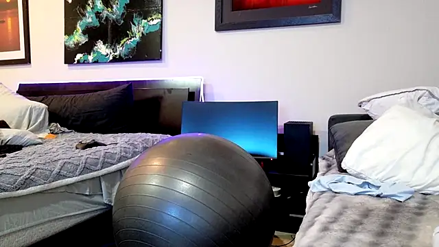 klownman1's Live XXX Chat