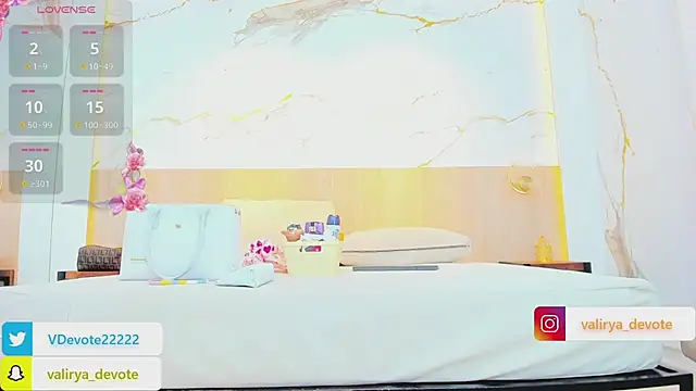 valirya_devote: απευθείας συνομιλία ΧΧΧ