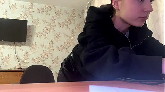 PagedLard Adlı Modelin Canlı XXX Sohbeti