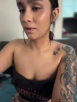 Chatroom XXX en direct de Isabella-Teen