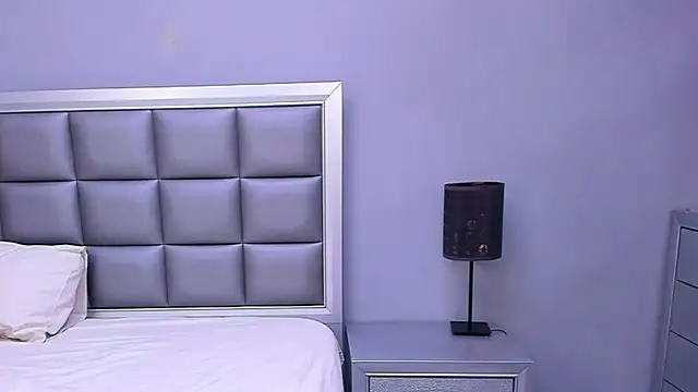 HellennSweet's Live XXX Chat