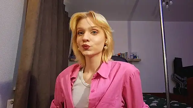 Chat +18 de AuraNevera ao vivo