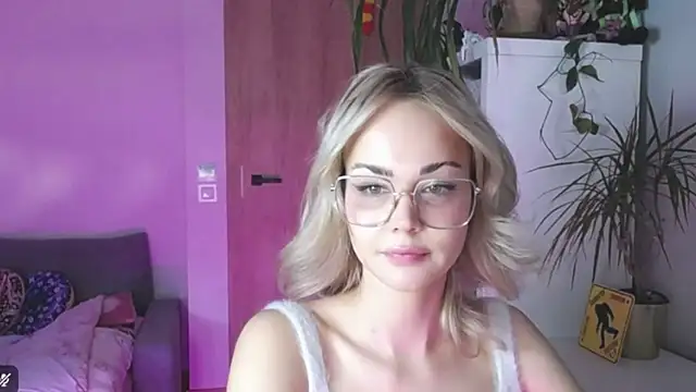 LexiexPlay – Live XXX-chat