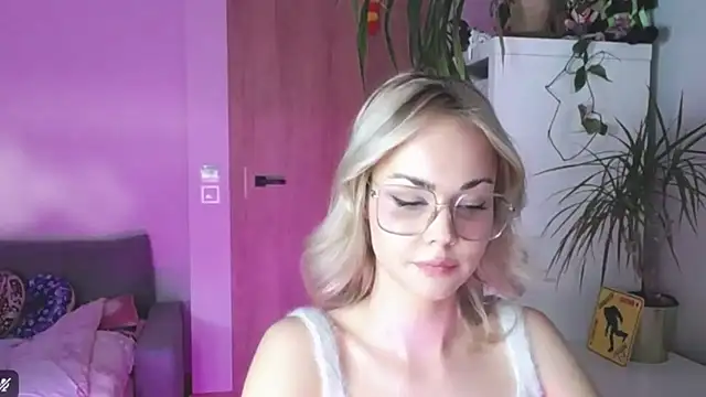 LexiexPlay – Live XXX-chat