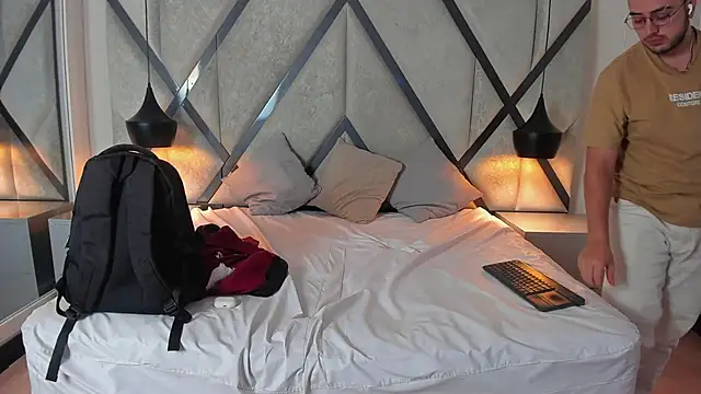 Ethan_Greys Chat XXX in diretta