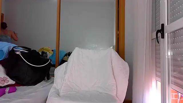 Cuquita83's Webcam Show